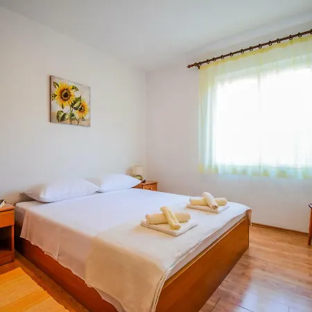 Katarina Apartman Zára