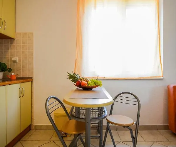 Apartment Katarina *