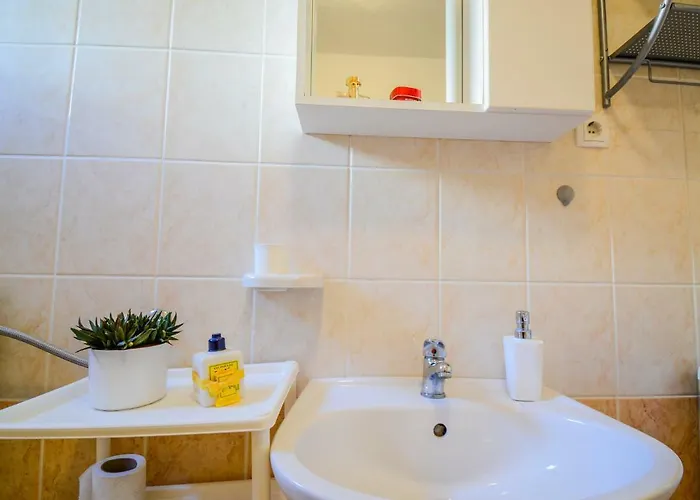 Apartment Katarina *